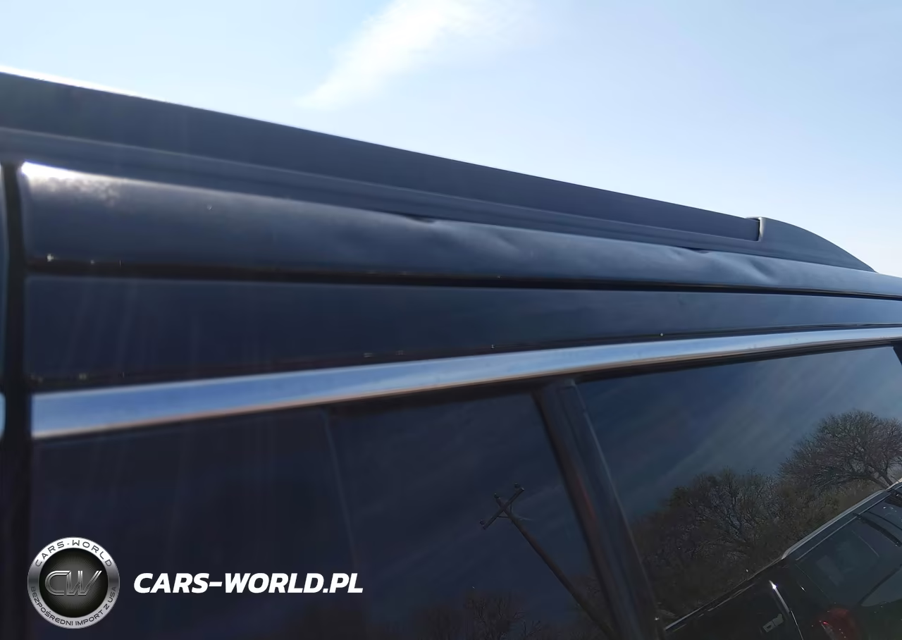 2016 Chevrolet Suburban Ls VIN:1GNSCGEC8GR475968 - 18