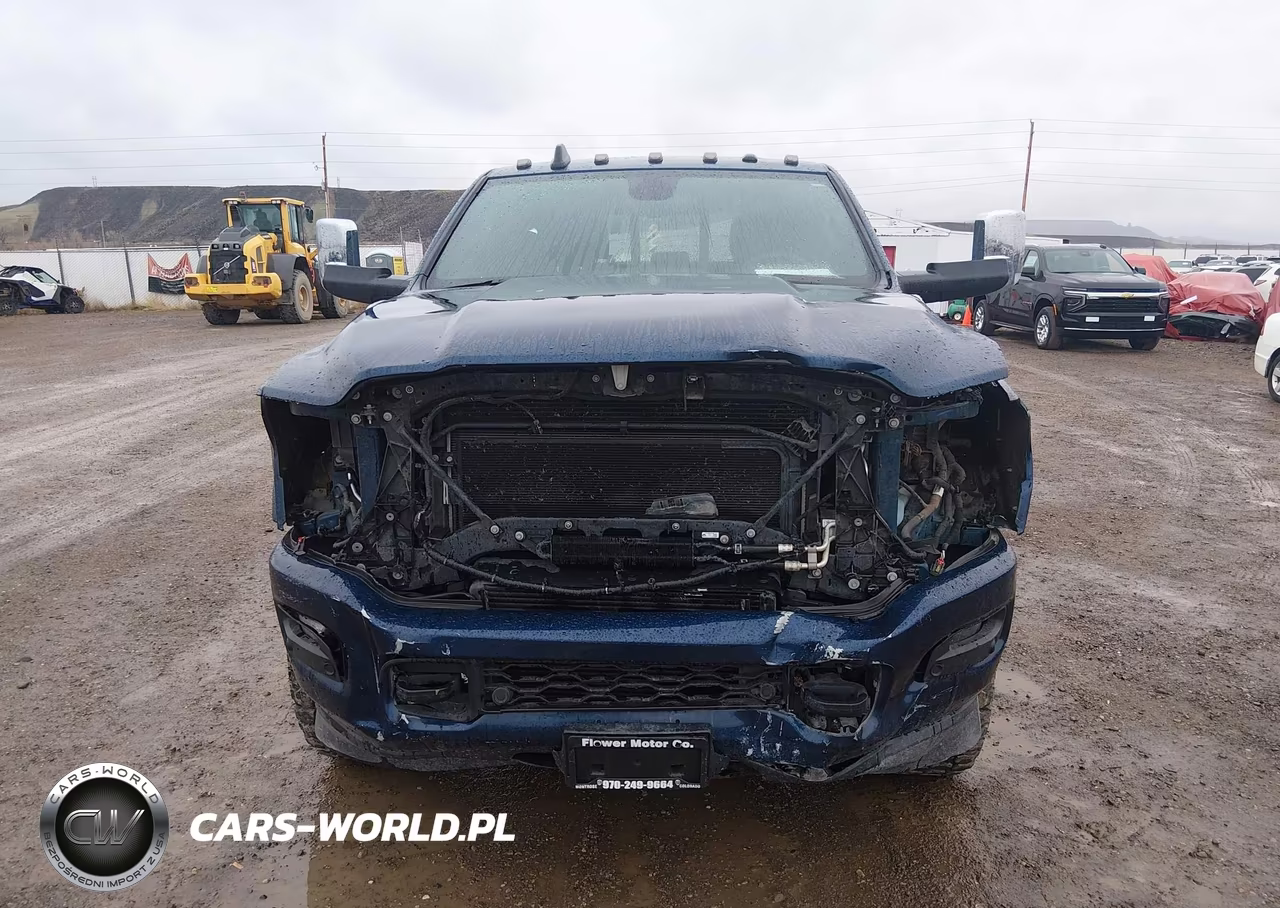 2019 Ram 3500 Laramie 4X4 8' Box VIN:3C63R3JL5KG525364 - 13
