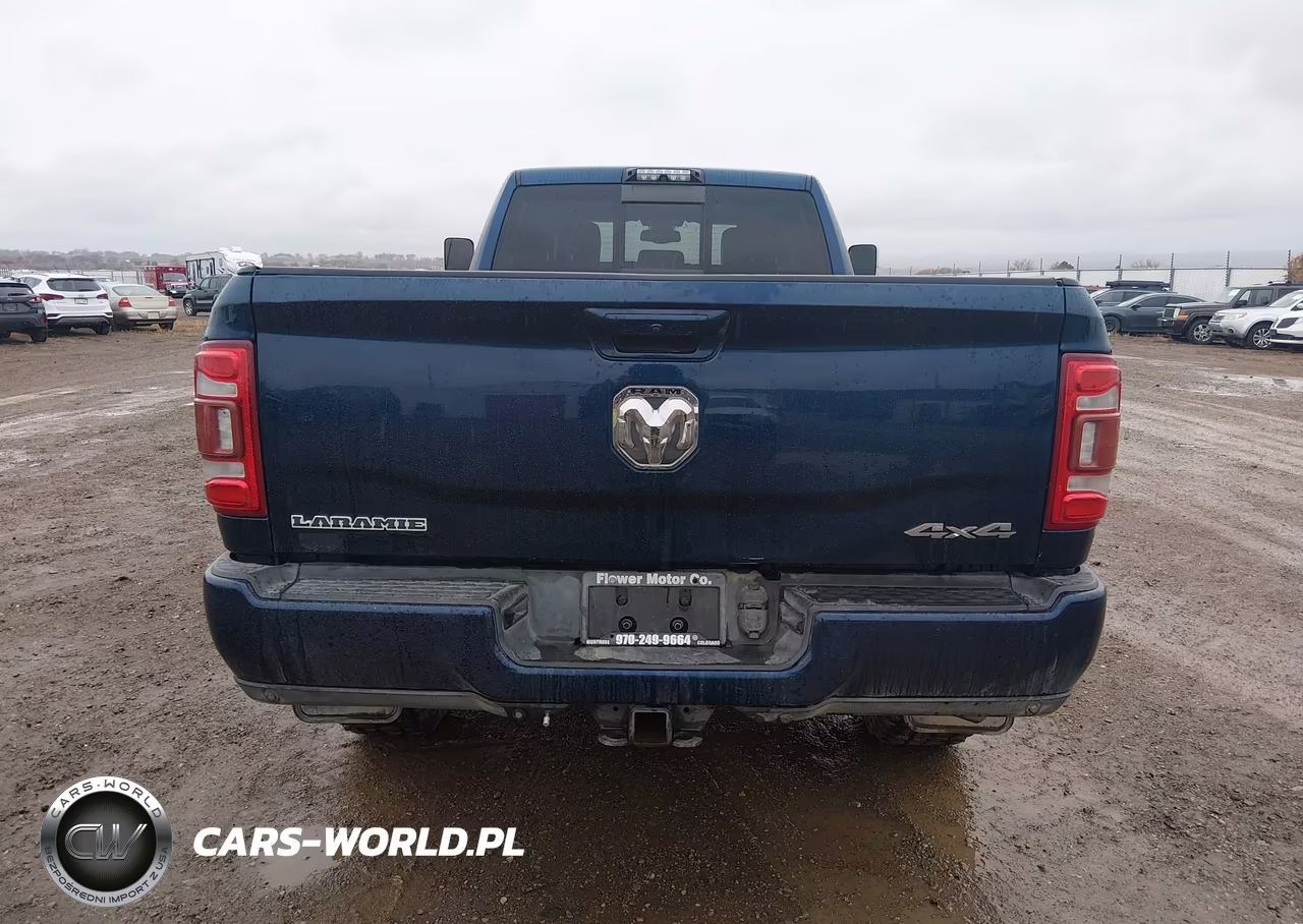 2019 Ram 3500 Laramie 4X4 8' Box VIN:3C63R3JL5KG525364 - 17