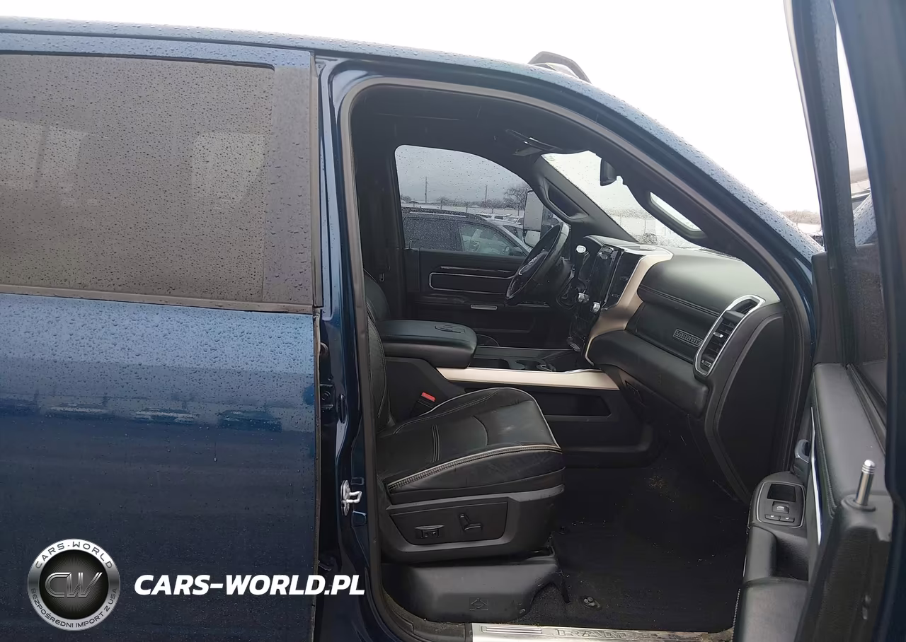 2019 Ram 3500 Laramie 4X4 8' Box VIN:3C63R3JL5KG525364 - 5
