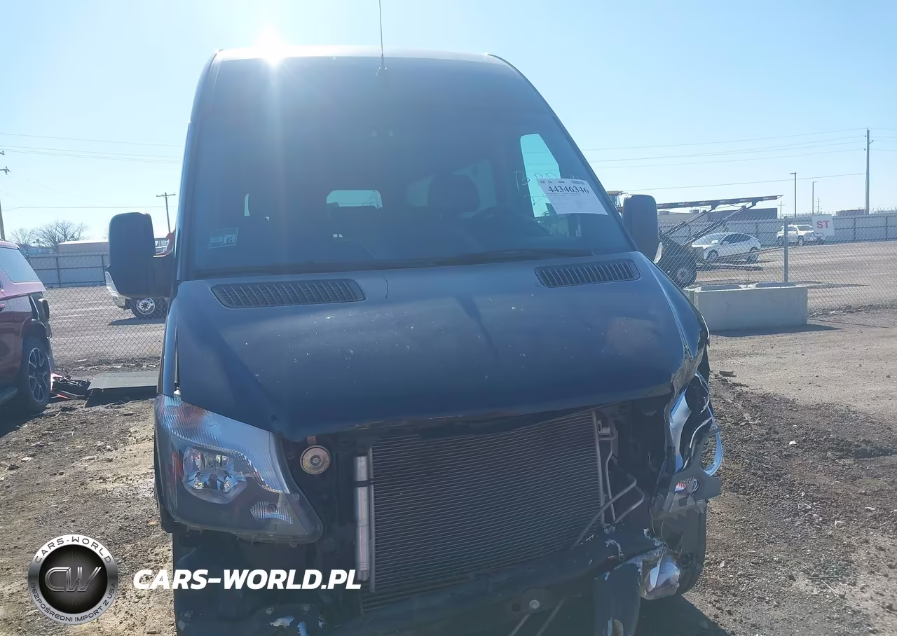 2018 Mercedes-Benz Sprinter 2500 Standard Roof V6 VIN:8BRPE7CD7JE153310 - 13