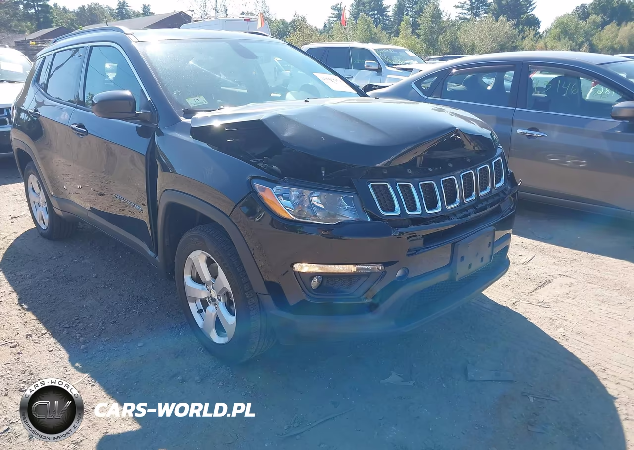 2018 Jeep Compass Latitude 4X4 VIN:3C4NJDBB7JT230826 - 6