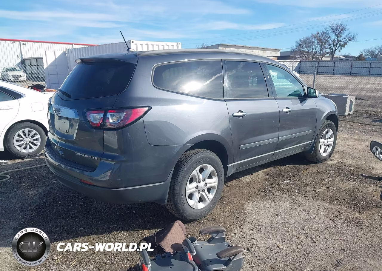 2013 Chevrolet Traverse Ls VIN:1GNKRFED9DJ209399 - 4