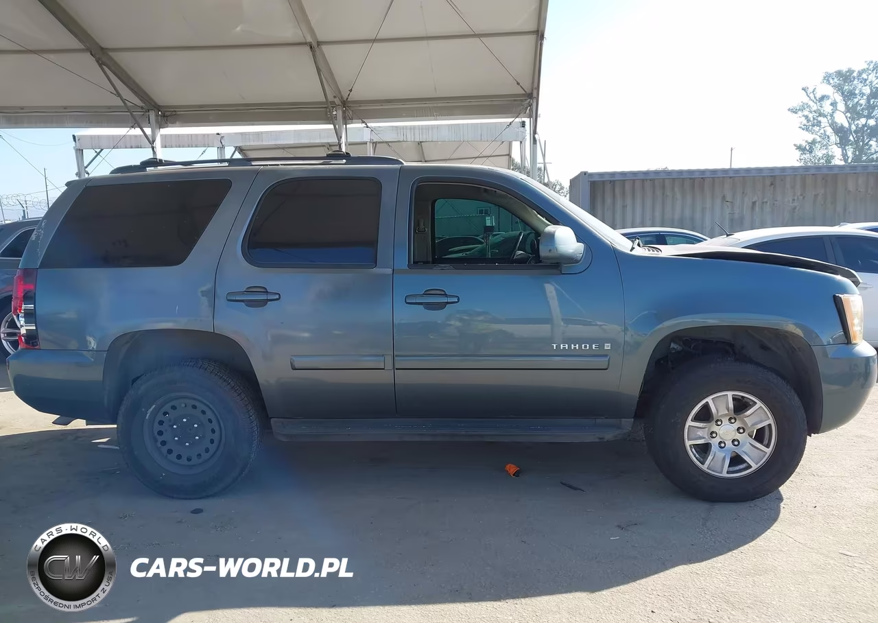 2008 Chevrolet Tahoe Ls VIN:1GNFC13C78J135972 - 14