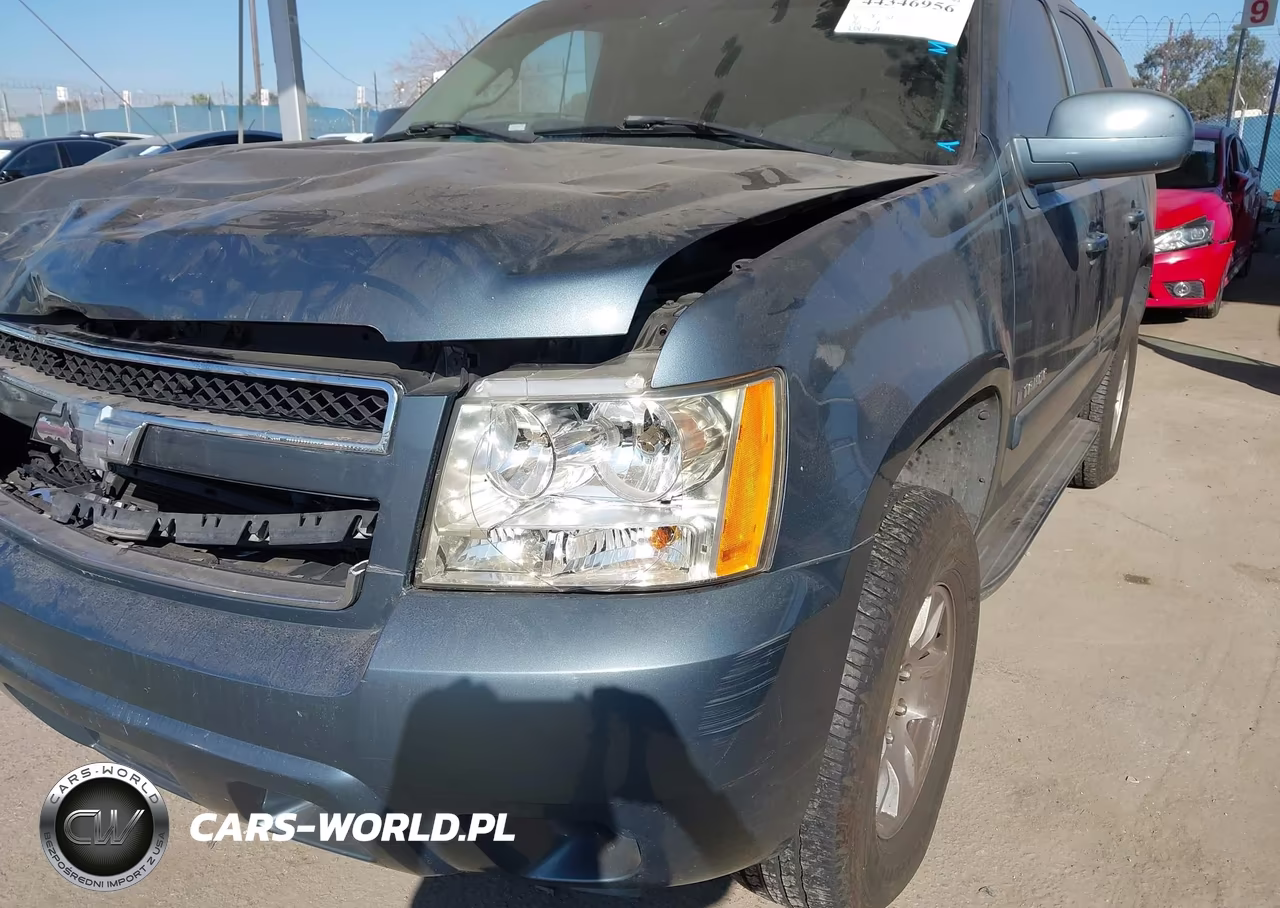 2008 Chevrolet Tahoe Ls VIN:1GNFC13C78J135972 - 19