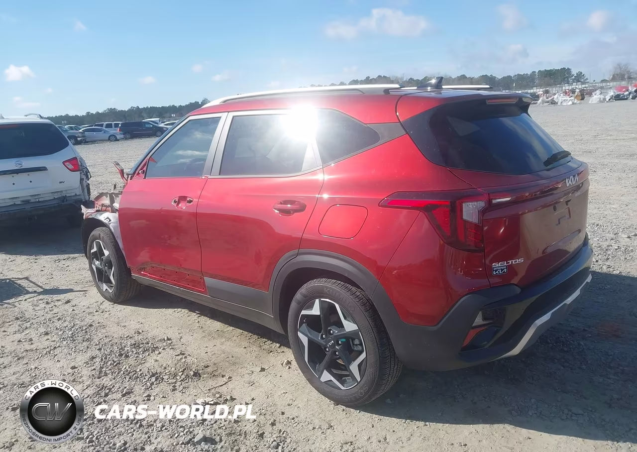 2025 Kia Seltos S VIN:KNDEU2AA1S7738221 - 3