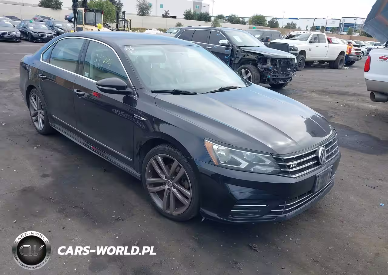 2017 Volkswagen Passat 1.8T R-Line