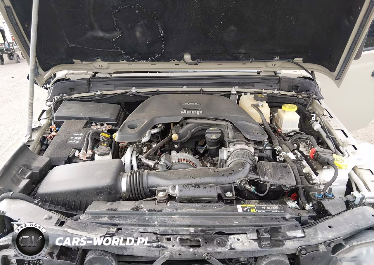2020 Jeep Gladiator Sport S 4X4 VIN:1C6HJTAG7LL173697 - 10