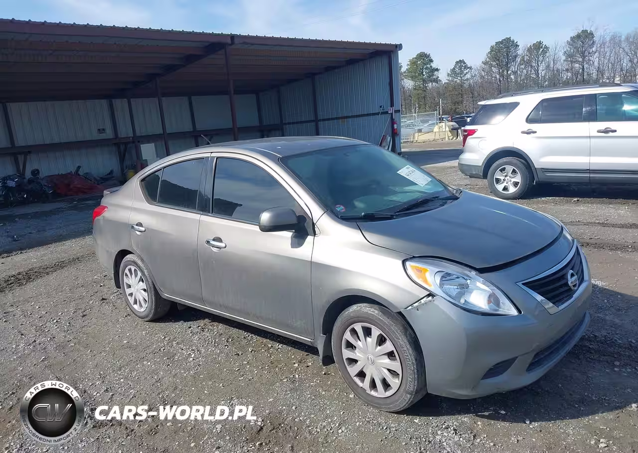 2014 Nissan Versa 1.6 Sv