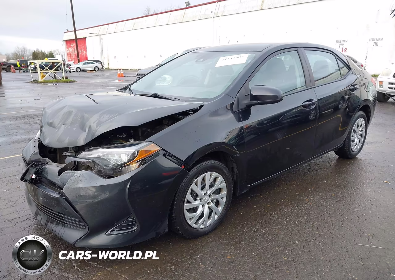 2018 Toyota Corolla Le VIN:2T1BURHE6JC115372 - 2