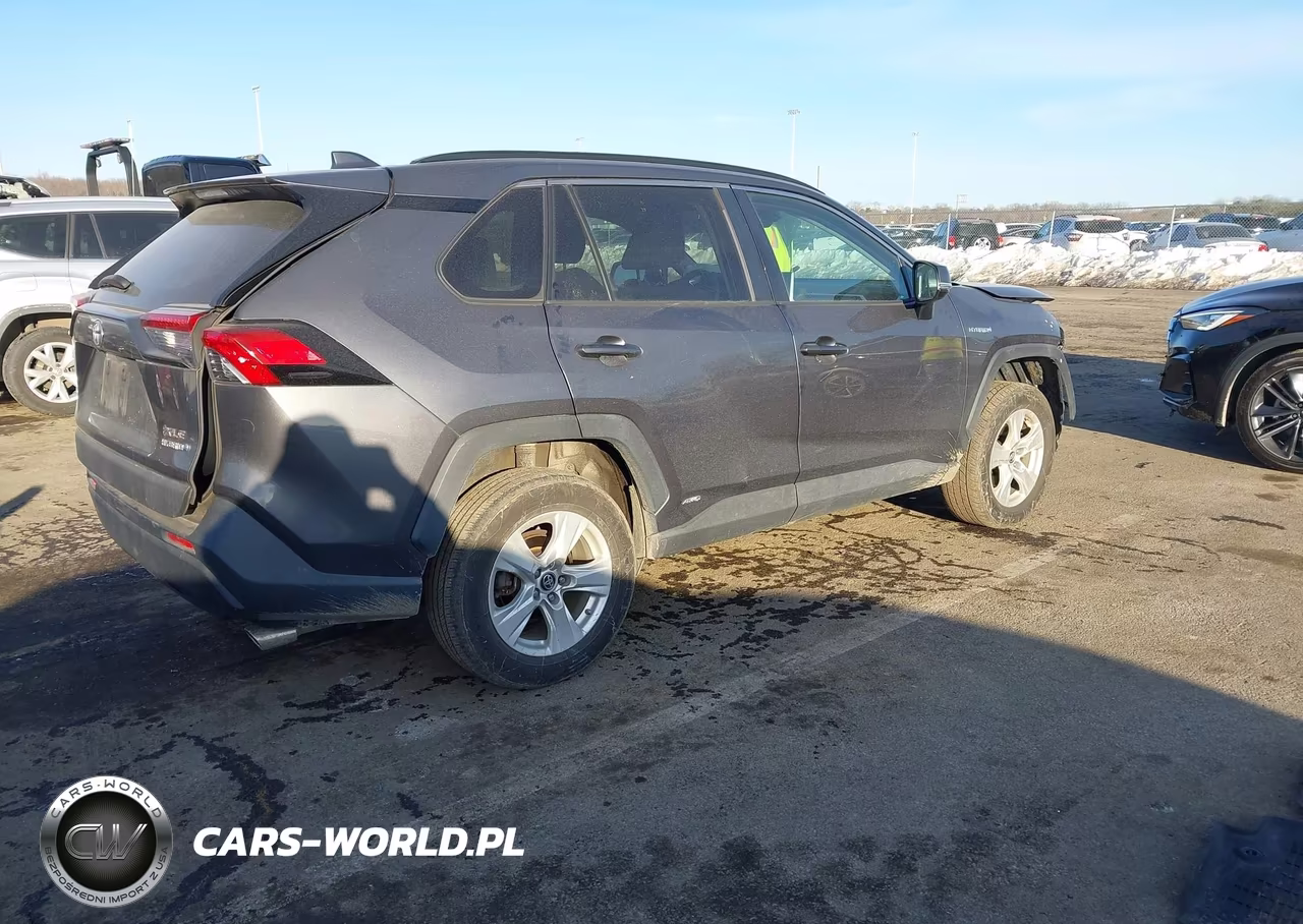 2019 Toyota Rav4 Hybrid Xle VIN:2T3RWRFV6KW017087 - 4