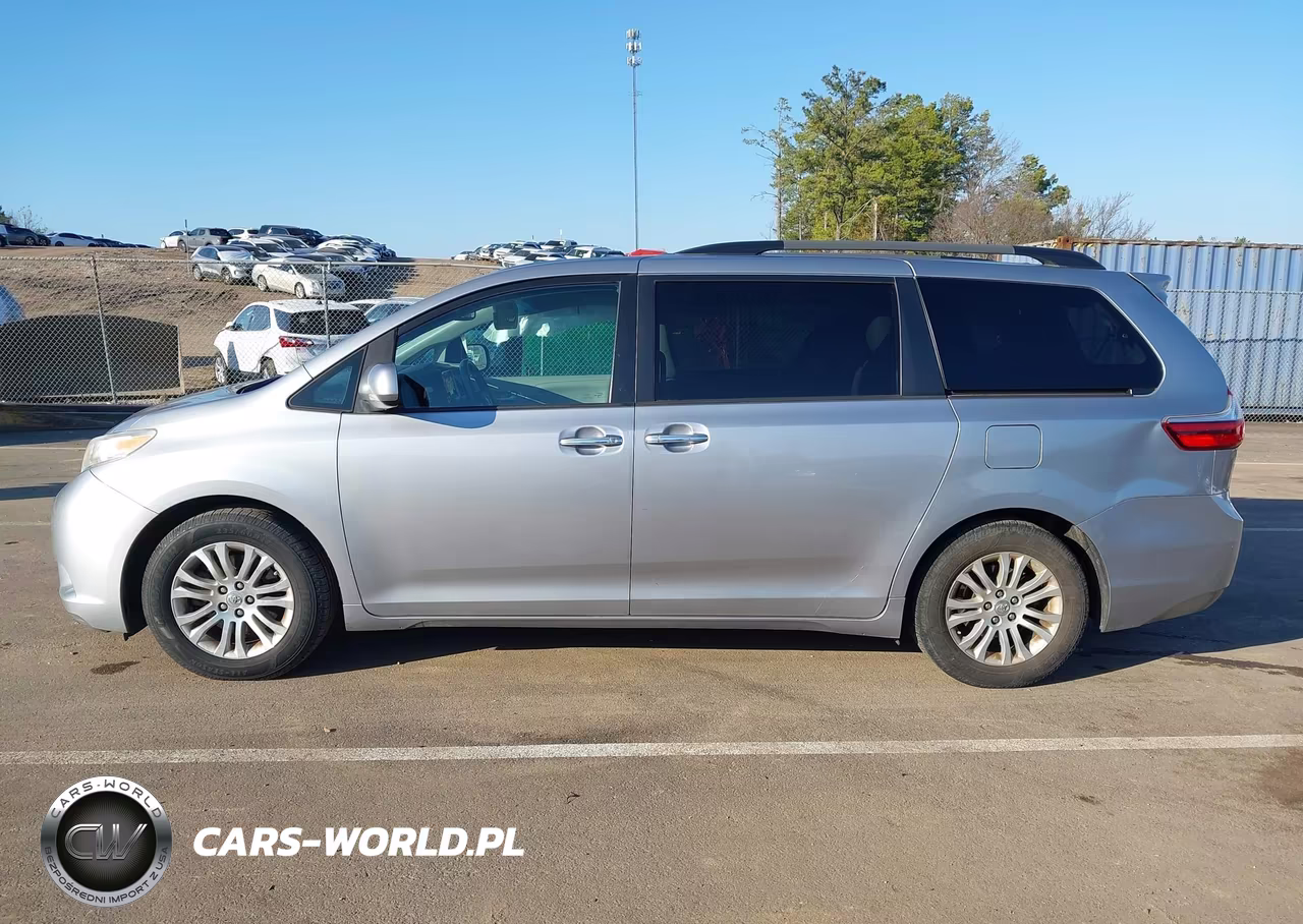 2016 Toyota Sienna Xle 8 Passenger VIN:5TDYK3DC4GS746672 - 14
