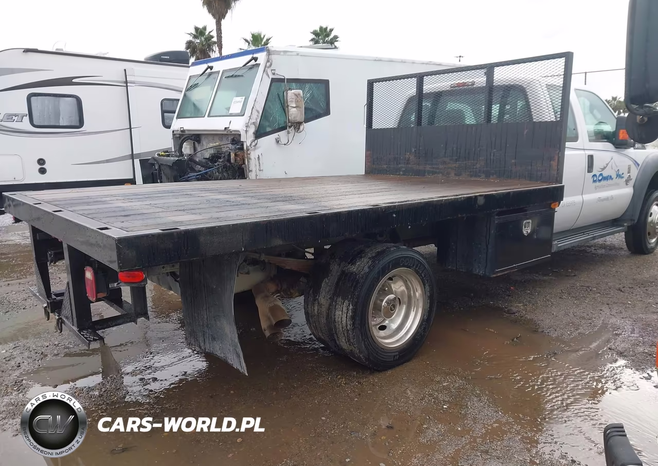 2013 Ford F-550 Chassis Xl VIN:1FD0X5GT4DEA70260 - 4