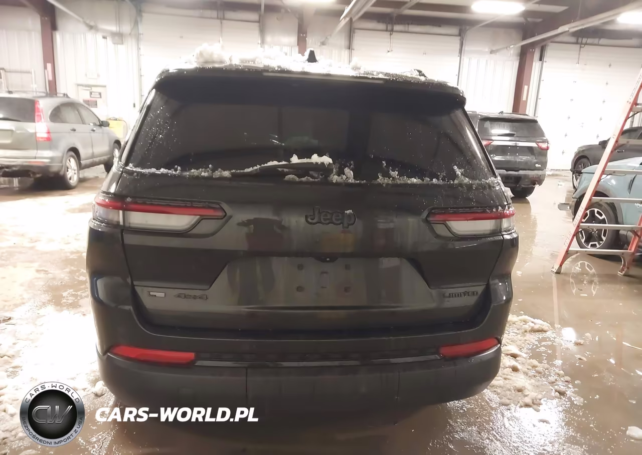 2023 Jeep Grand Cherokee L Limited 4X4 VIN:1C4RJKBGXP8101424 - 15