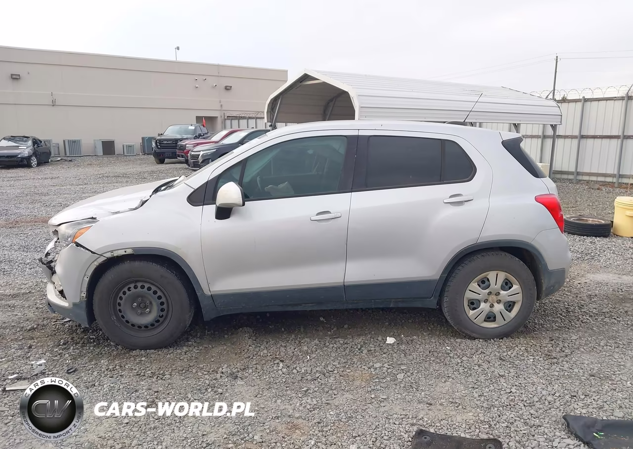 2018 Chevrolet Trax Ls VIN:3GNCJKSB7JL410892 - 14