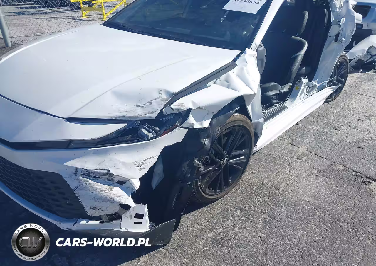 2025 Toyota Camry Se VIN:4T1DAACK8SU088837 - 17