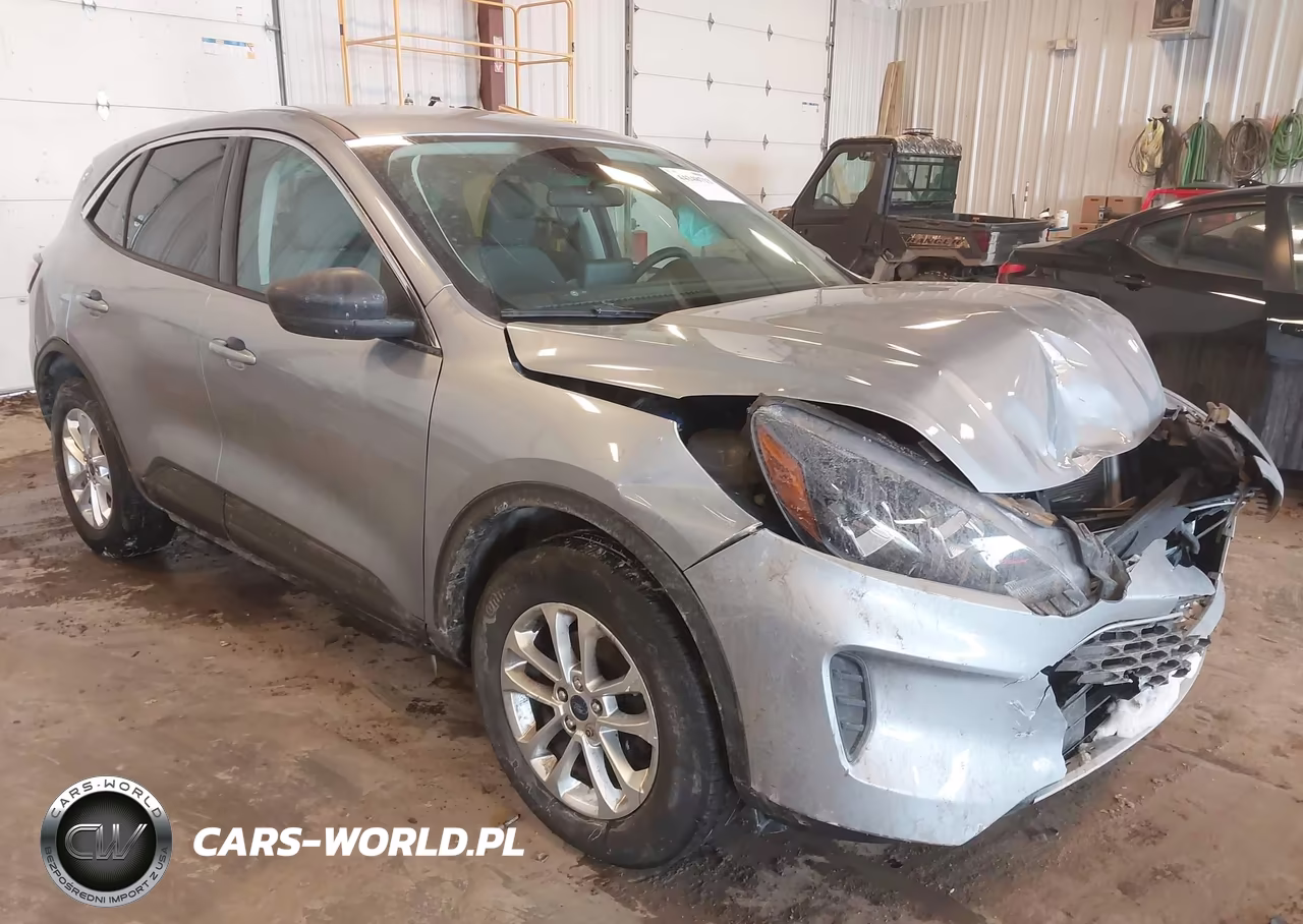 2022 Ford Escape Se