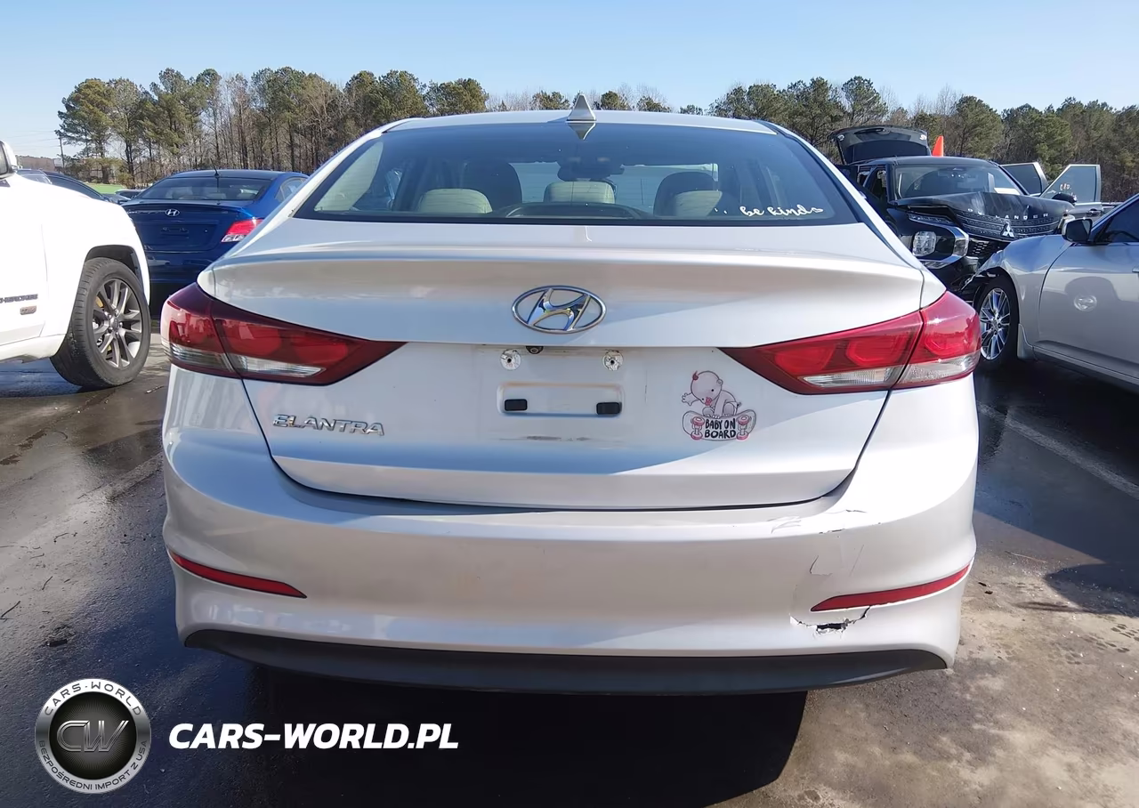 2018 Hyundai Elantra Value Edition VIN:5NPD84LF1JH272353 - 16