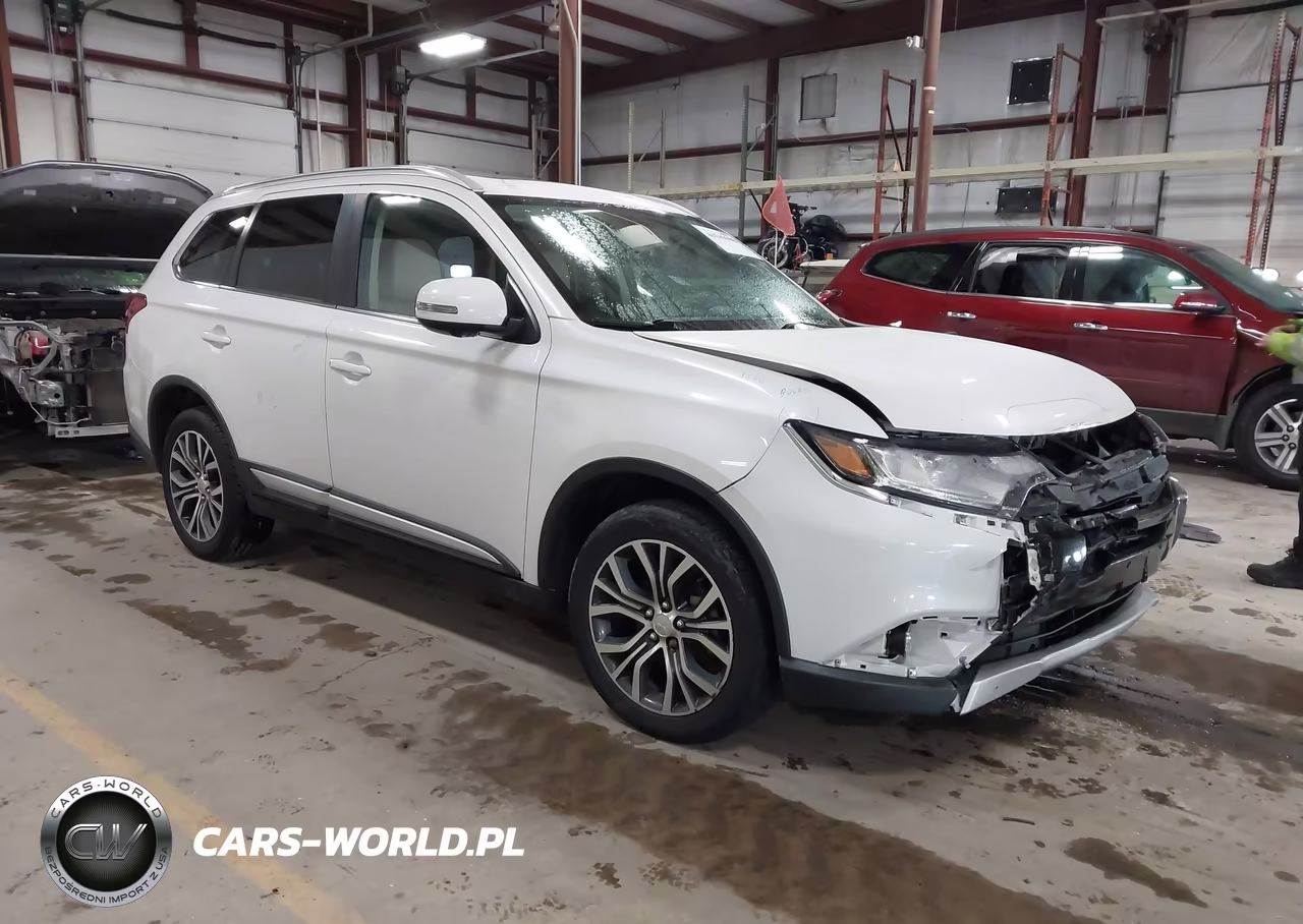 2018 Mitsubishi Outlander Sel