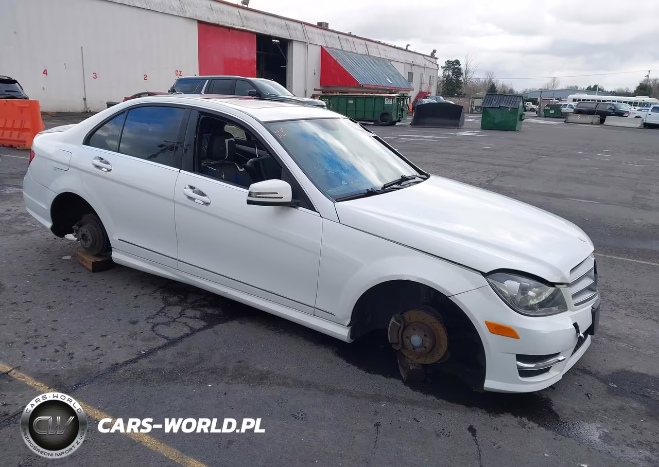2013 Mercedes-Benz C 250 Sport