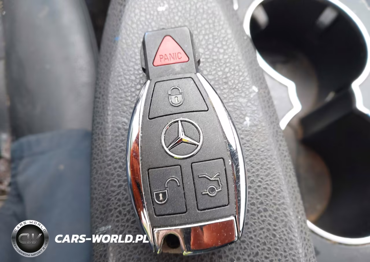 2013 Mercedes-Benz C 250 Sport VIN:WDDGF4HB8DA800707 - 11