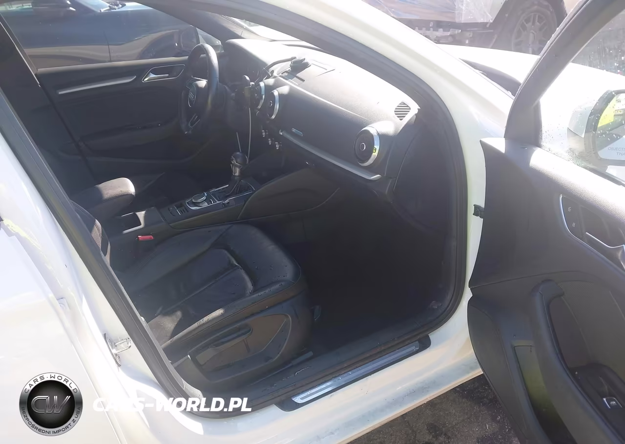 2018 Audi A3 2.0T Premium-2.0T Tech Premium VIN:WAUAUGFF2J1033099 - 5