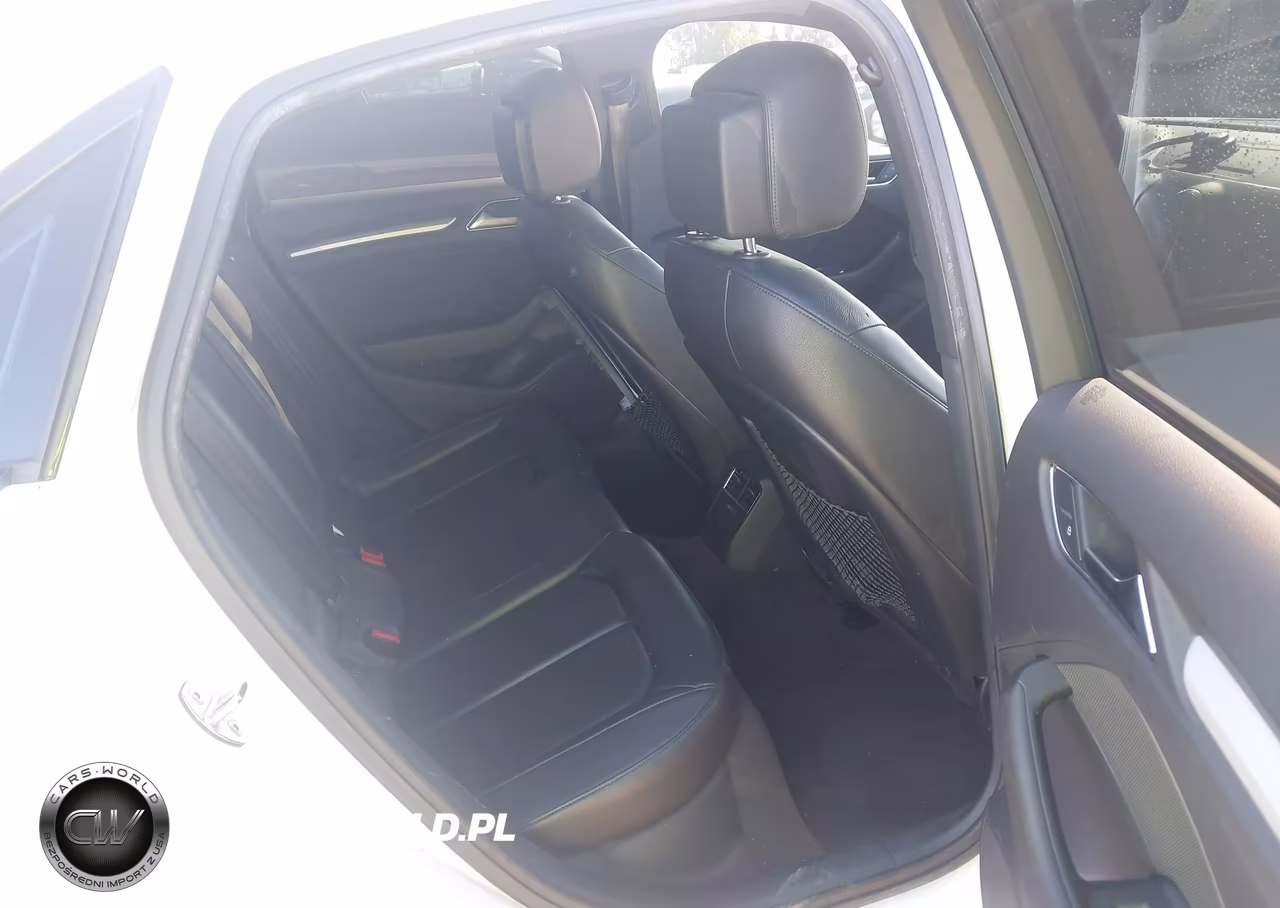 2018 Audi A3 2.0T Premium-2.0T Tech Premium VIN:WAUAUGFF2J1033099 - 8