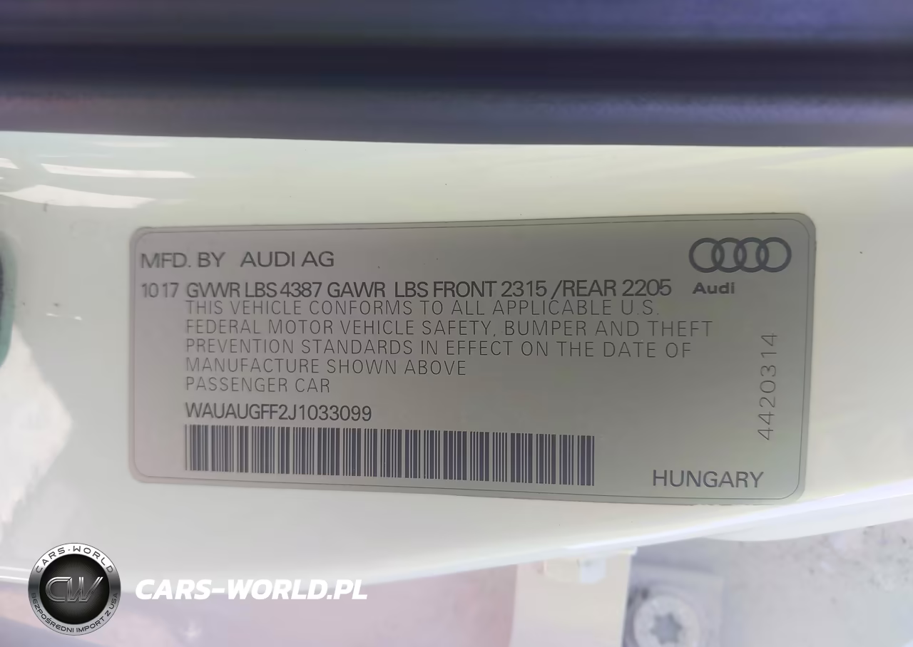 2018 Audi A3 2.0T Premium-2.0T Tech Premium VIN:WAUAUGFF2J1033099 - 9