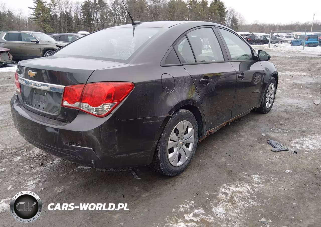2014 Chevrolet Cruze Ls Auto VIN:1G1PA5SG6E7459897 - 4