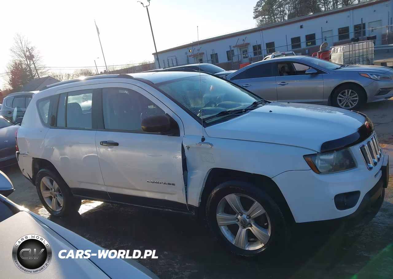 2014 Jeep Compass Sport-North VIN:1C4NJCAB2ED531575 - 13