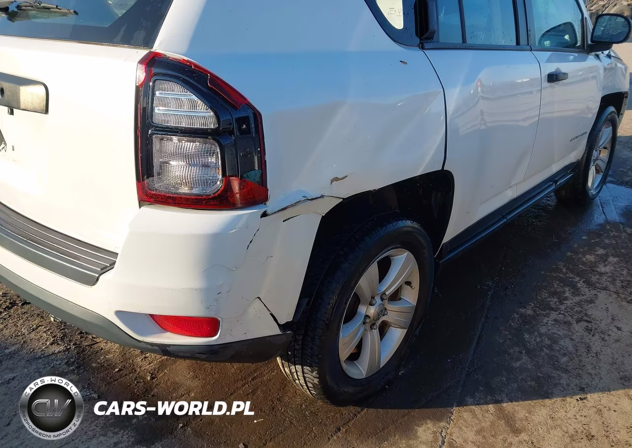 2014 Jeep Compass Sport-North VIN:1C4NJCAB2ED531575 - 17