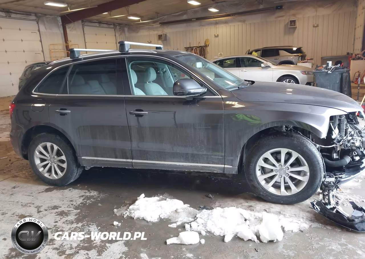 2016 Audi Q5 2.0T Premium VIN:WA1L2AFP1GA061681 - 13