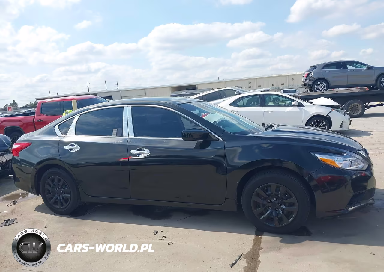 2016 Nissan Altima 2.5 S VIN:1N4AL3AP1GN364245 - 14