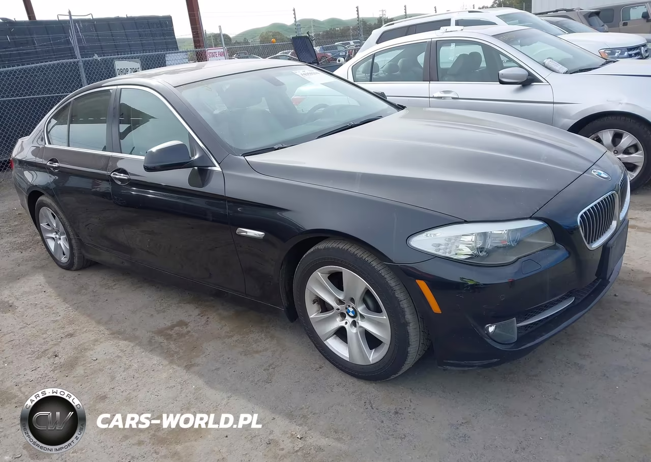 2013 BMW 528I