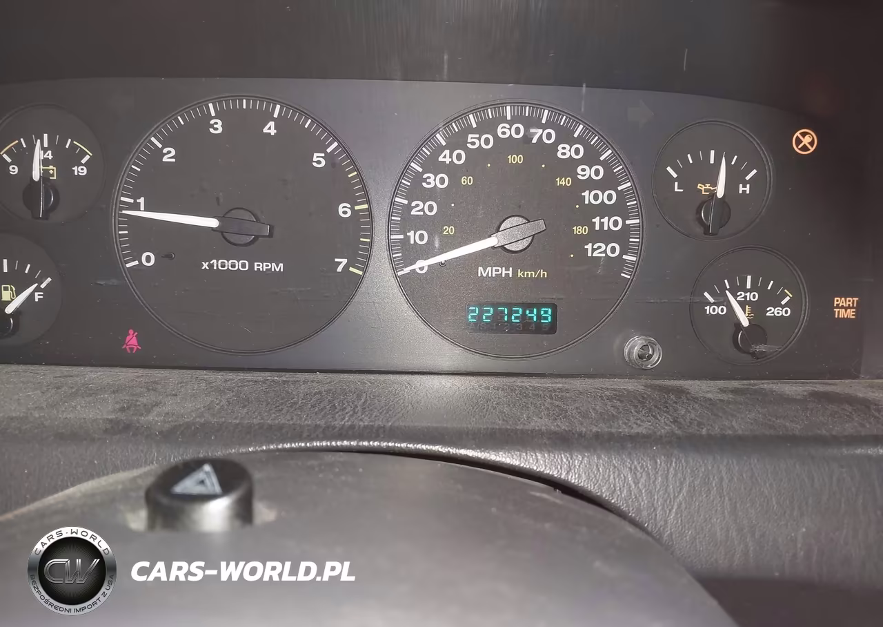 2003 Jeep Grand Cherokee Laredo VIN:1J4GW48S53C520489 - 16