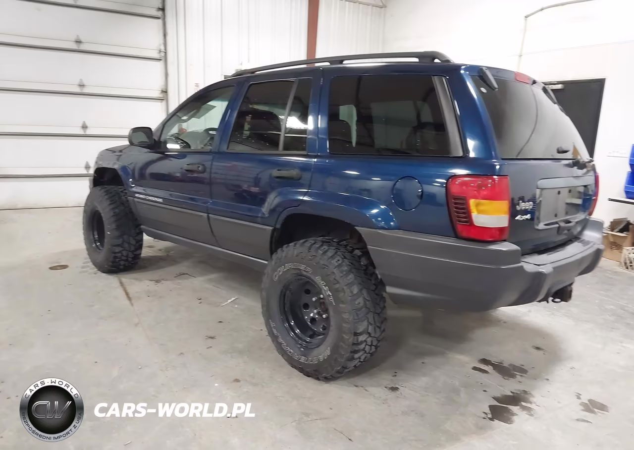 2003 Jeep Grand Cherokee Laredo VIN:1J4GW48S53C520489 - 3