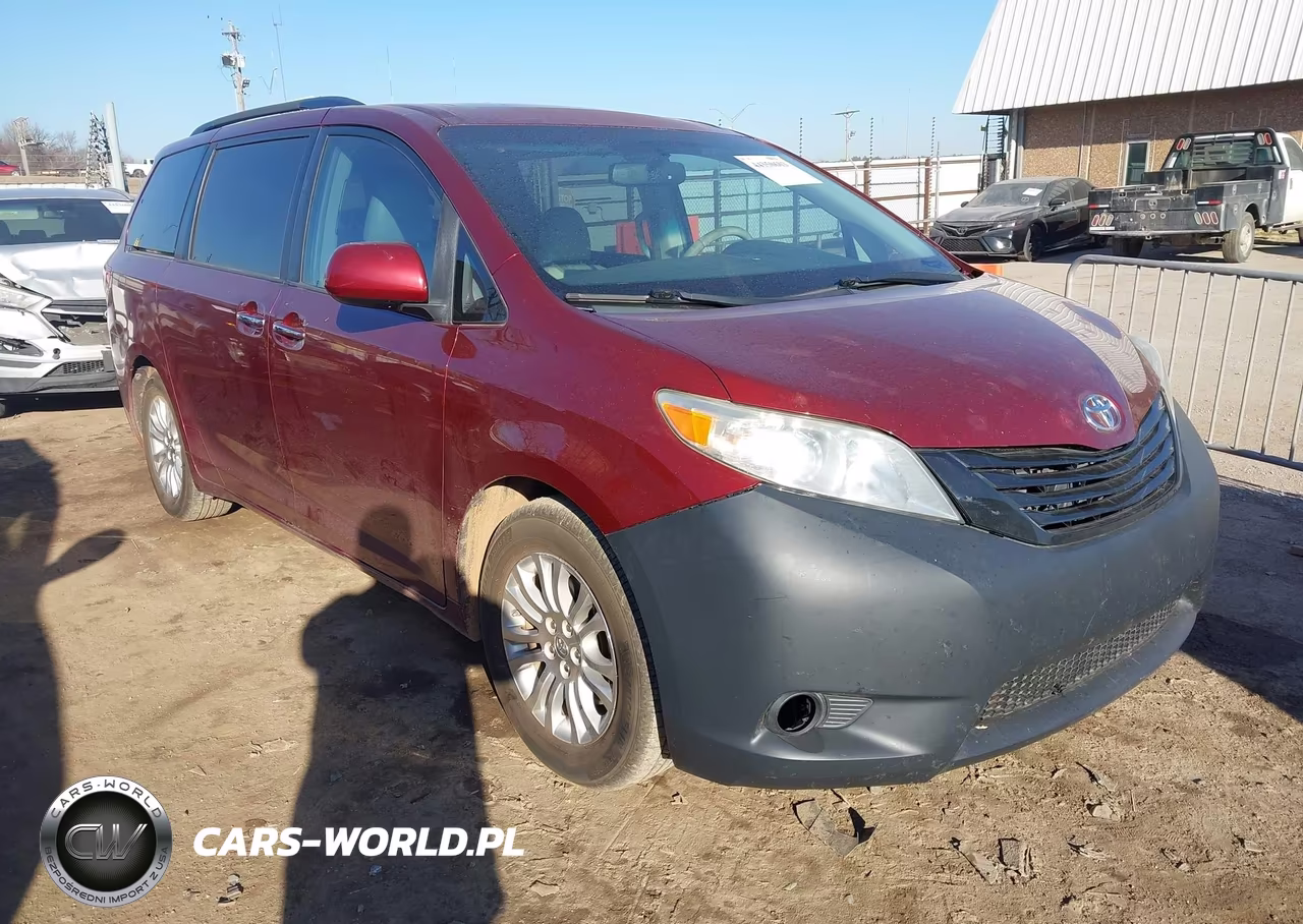 2011 Toyota Sienna Xle V6 – zdjęcie 1 z 17