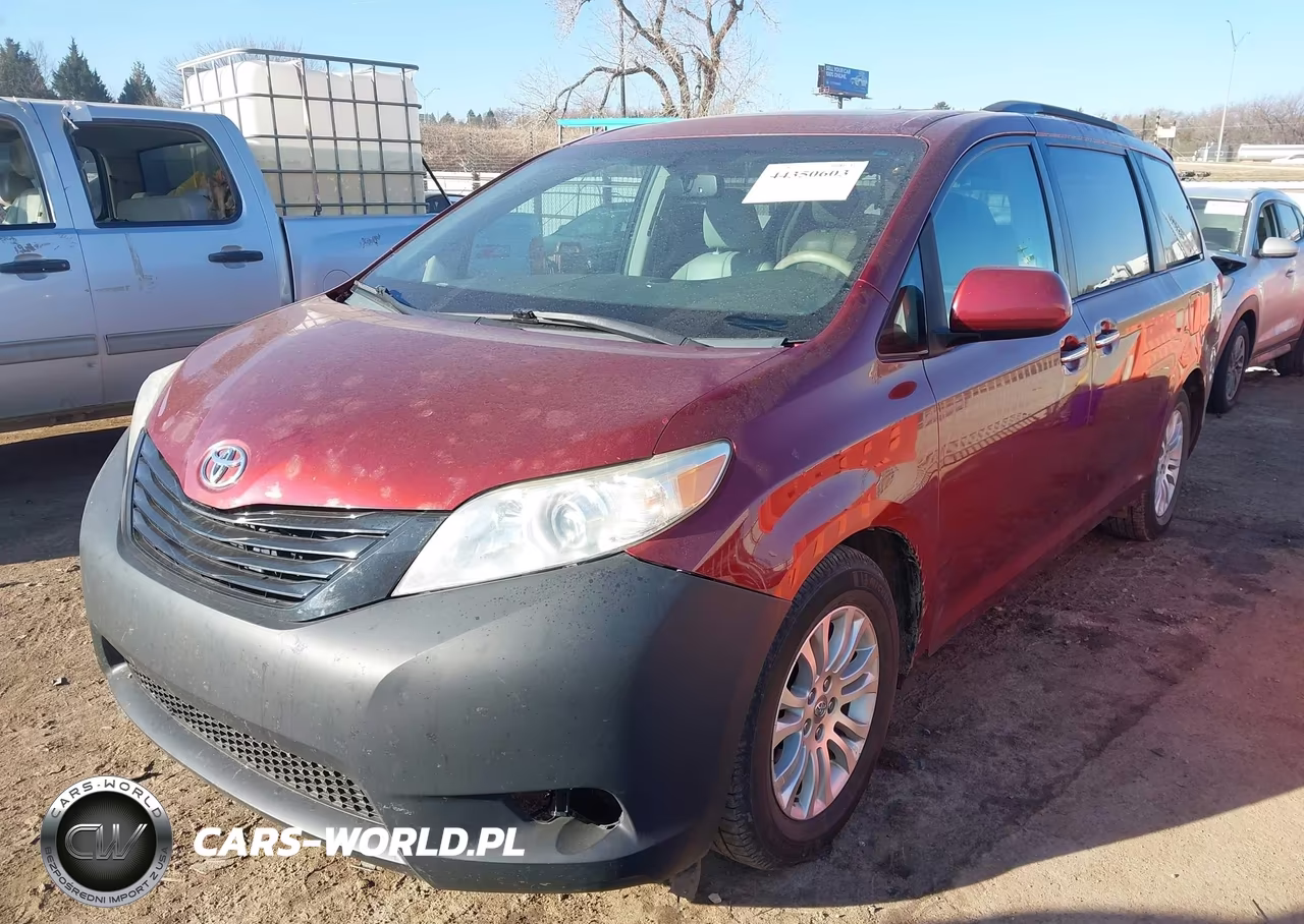 2011 Toyota Sienna Xle V6 VIN:5TDYK3DC1BS114608 - 2