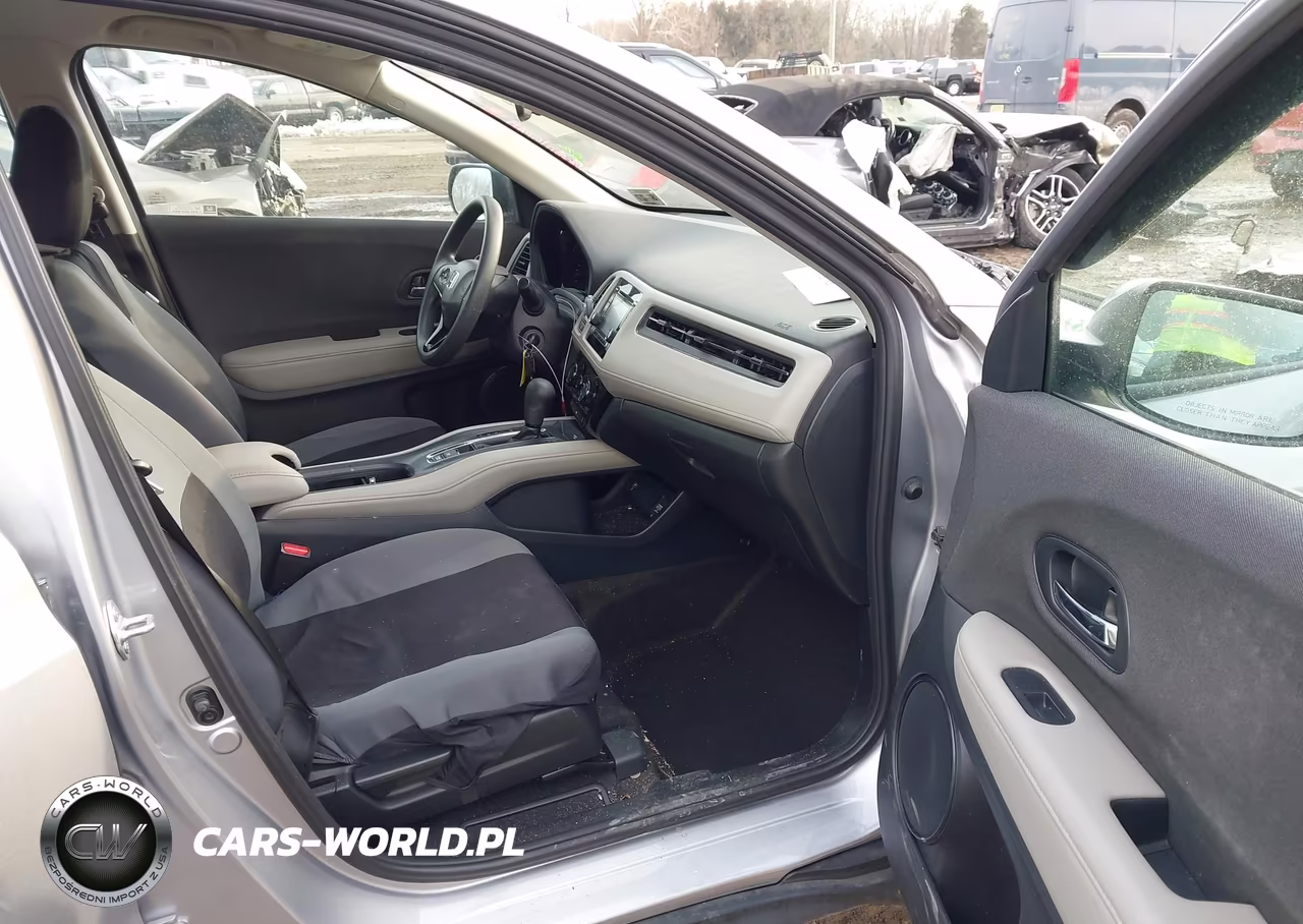 2022 Honda Hr-V Awd Lx VIN:3CZRU6H36NM768626 - 5