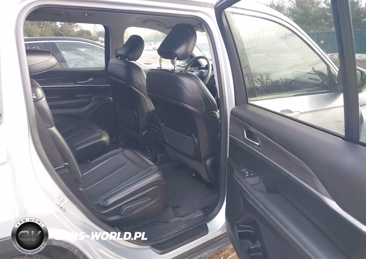 2023 Jeep Grand Cherokee L Limited 4X2 VIN:1C4RJJBG0P8813886 - 8