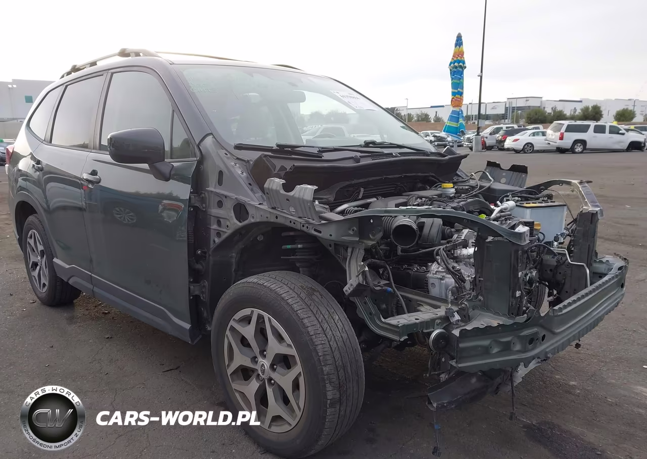 2023 Subaru Forester Premium