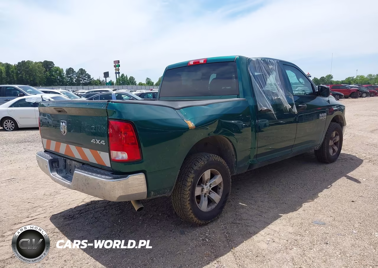 2021 Ram 1500 Classic Tradesman 4X4 5'7 Box VIN:3C6RR7KG6MG635197 - 4