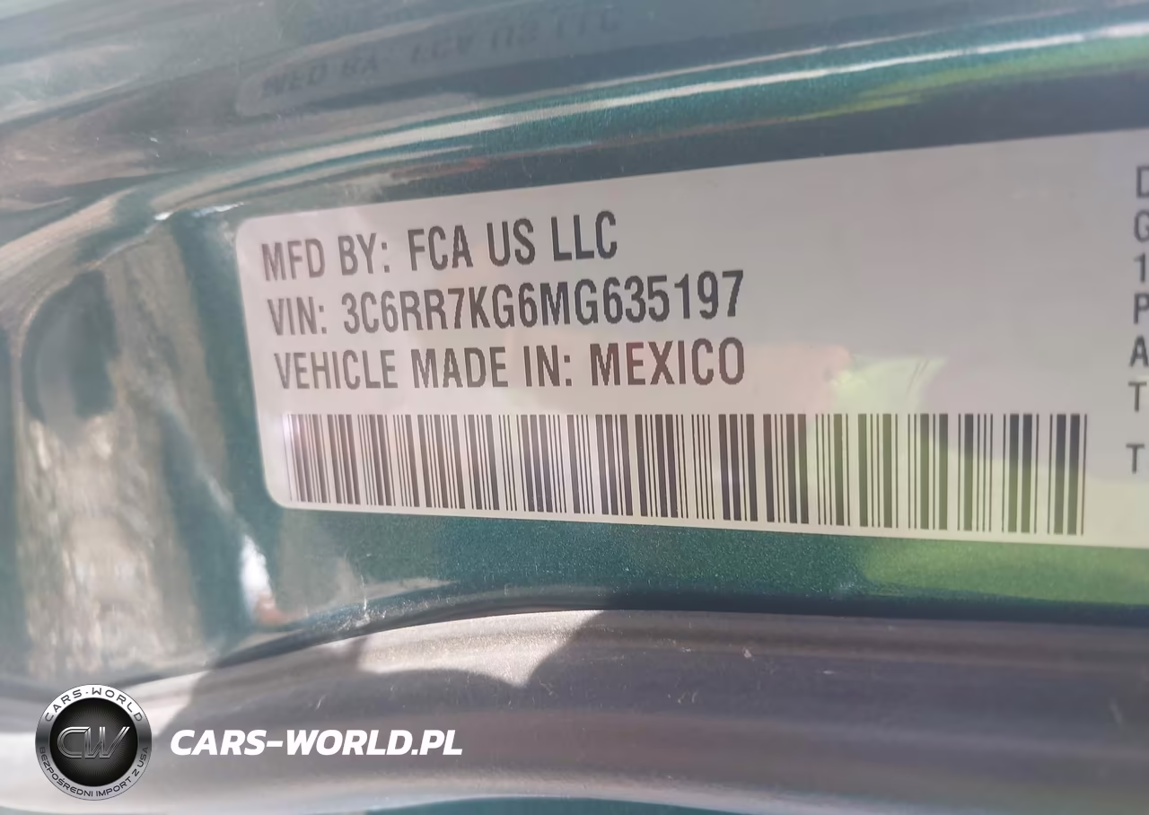 2021 Ram 1500 Classic Tradesman 4X4 5'7 Box VIN:3C6RR7KG6MG635197 - 9