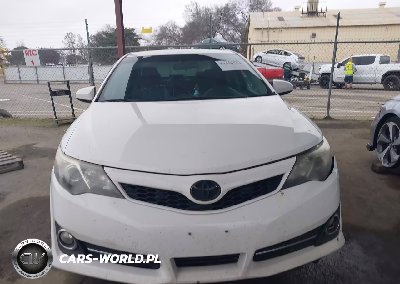 2013 Toyota Camry Se VIN:4T1BF1FK6DU264842 - 12