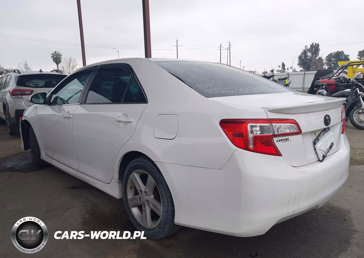 2013 Toyota Camry Se VIN:4T1BF1FK6DU264842 - 3