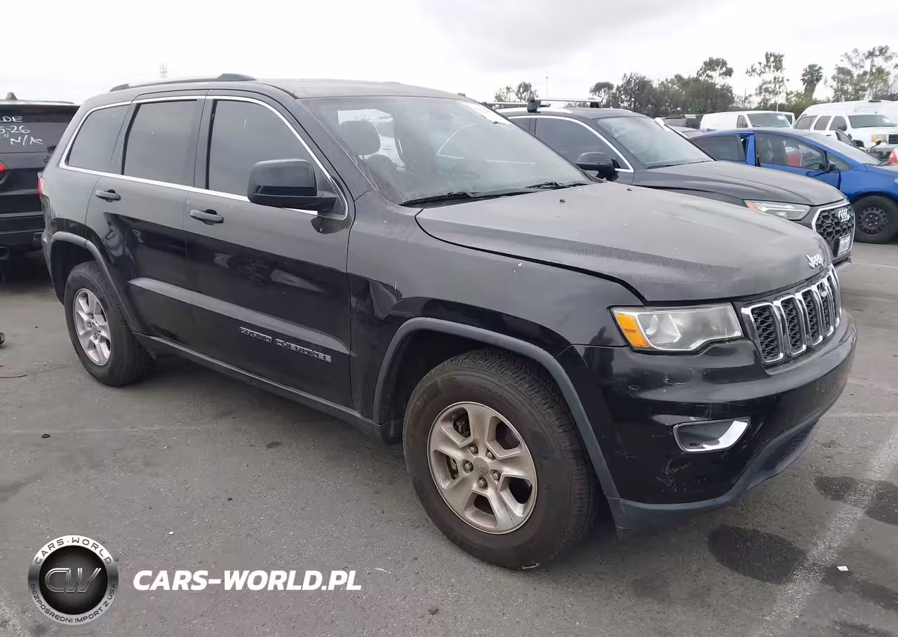 2017 Jeep Grand Cherokee Laredo 4X2