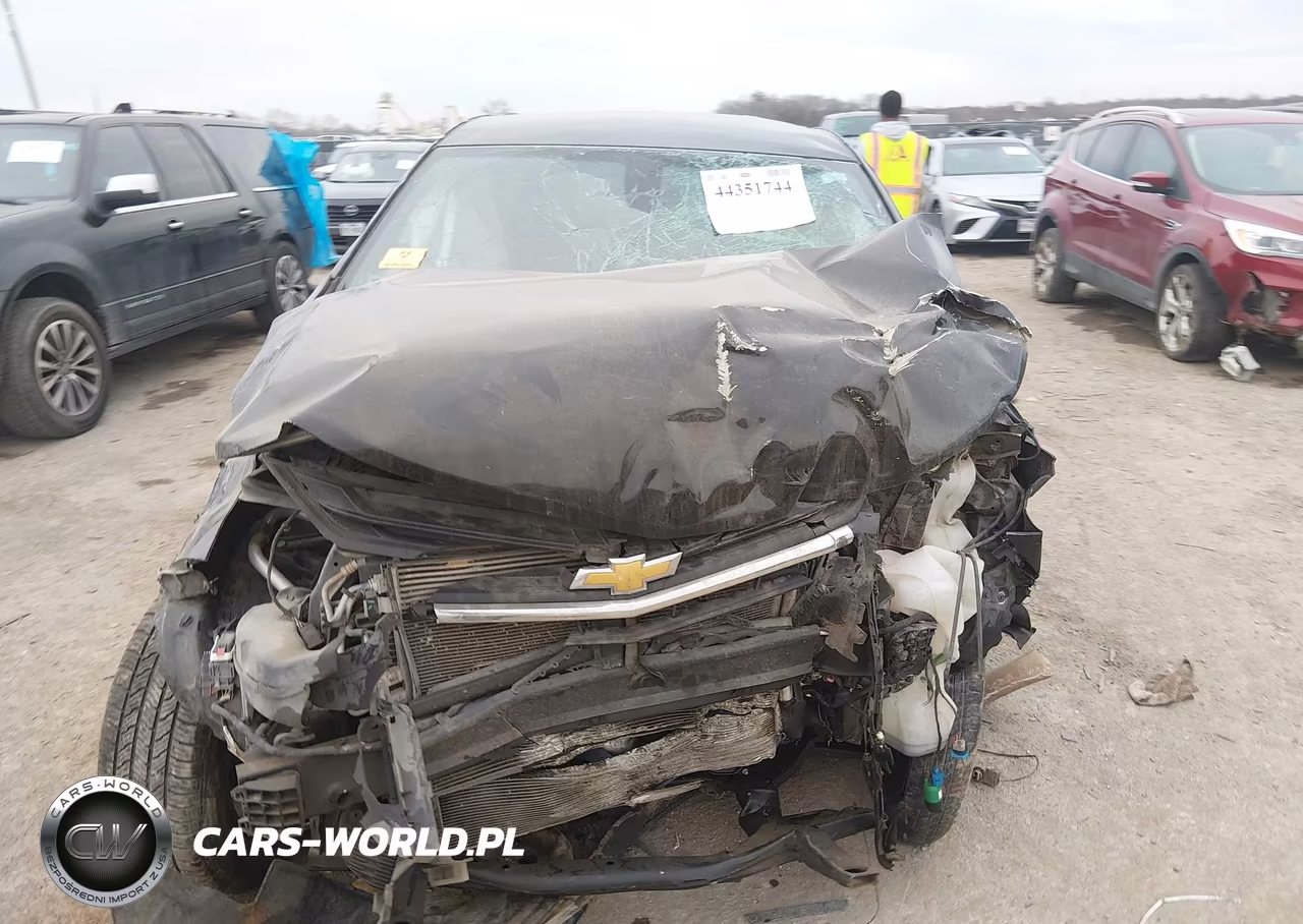 2018 Chevrolet Equinox Lt VIN:2GNAXSEV0J6142915 - 11