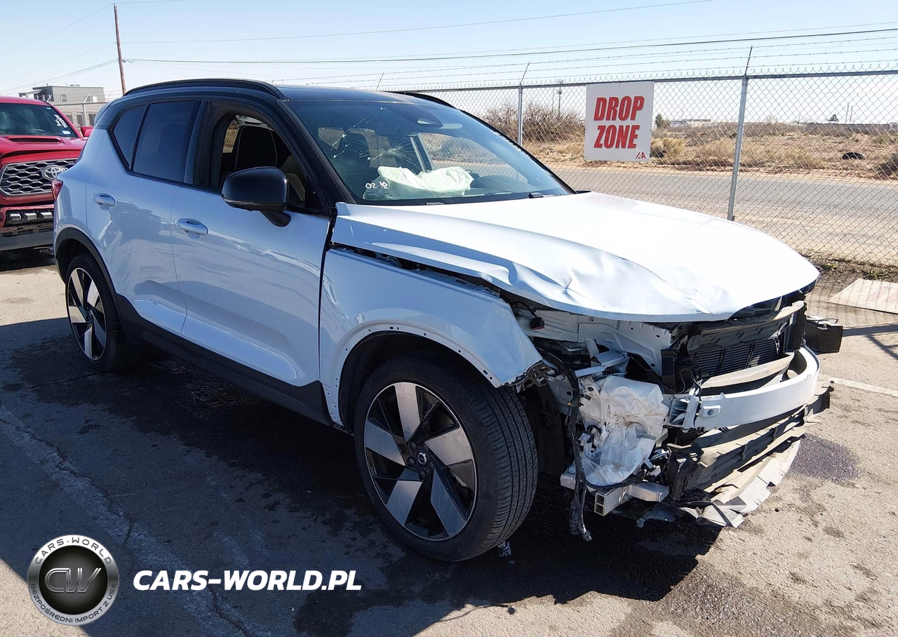 2024 Volvo Xc40 Recharge Pure Electric Twin Plus