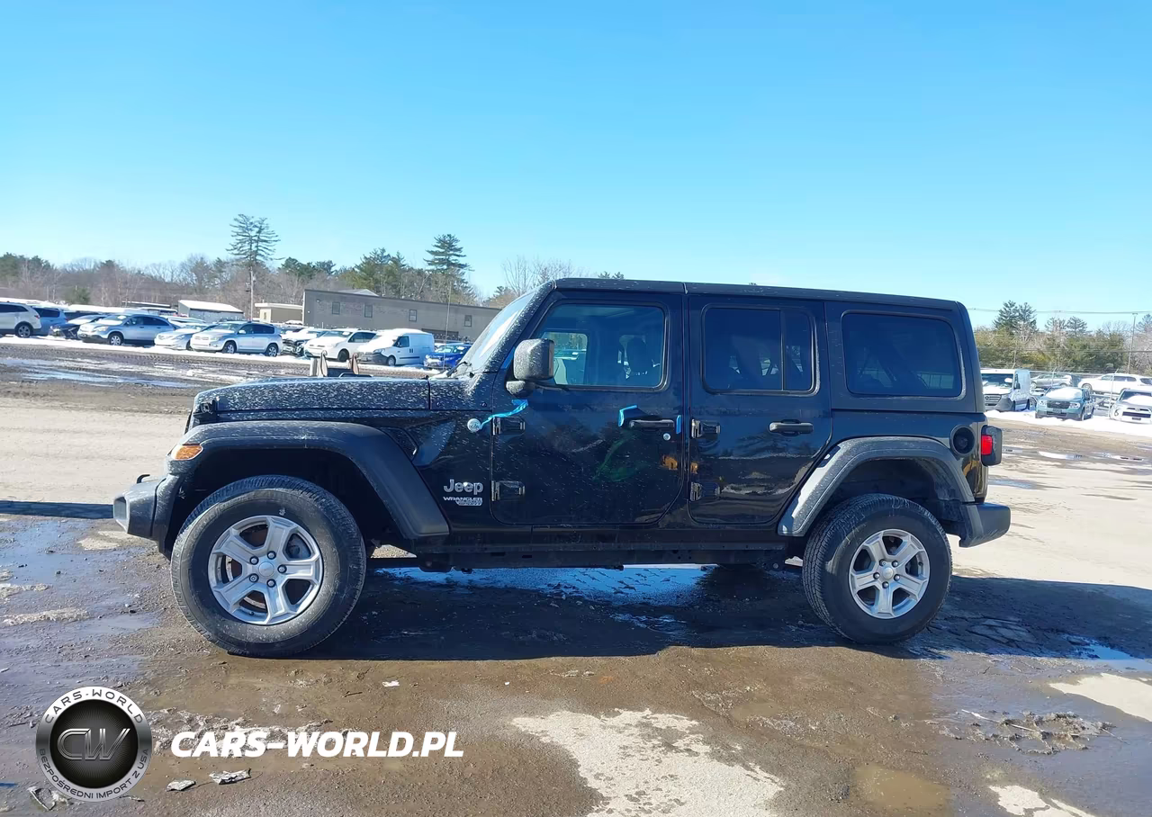 2018 Jeep Wrangler Unlimited Sport S 4X4 VIN:1C4HJXDN7JW203996 - 14