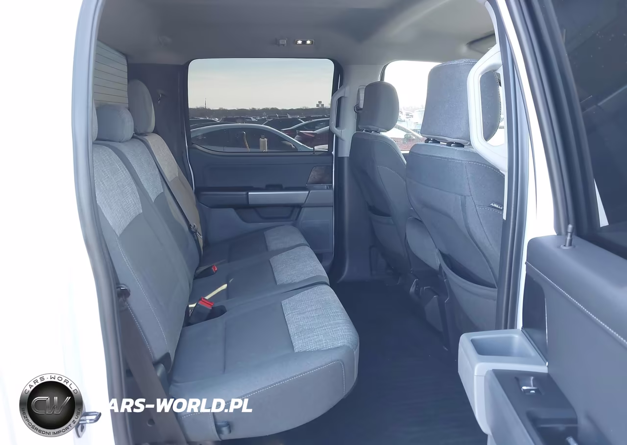 2023 Ford F-150 Xlt VIN:1FTEW1CP8PKD24878 - 8